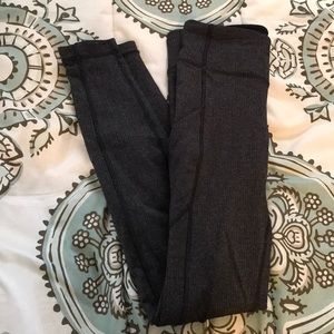 Gray lululemon speed leggings